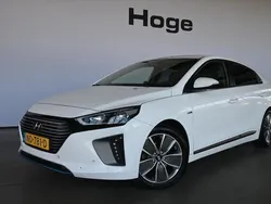 Wit Gebruikt 2017 Hyundai Ioniq Edition Sedan | € 10.940 (Goede deal)