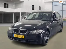 Zwart Gebruikt 2007 BMW 318 Sedan | € 2.600 (Goede deal)