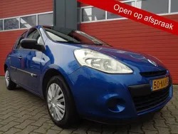 Blauw Gebruikt 2010 Renault Clio R.S. Hatchback | € 1.650 (Eerlijke prijs)