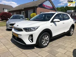 Wit Gebruikt 2021 Kia Stonic SUV | € 16.940 (Eerlijke prijs)