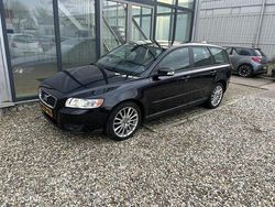Zwart Gebruikt 2008 Volvo V50 Stationwagen | € 2.750 (Goede deal)
