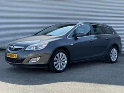 Grijs Gebruikt 2012 Opel Astra Sport Stationwagen | € 5.950 (Iets duurder)
