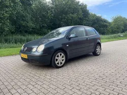 Gebruikt 2002 VW Polo Comfortline Sedan | € 750 (Eerlijke prijs)