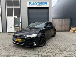Zwart Gebruikt 2017 Audi A3 Sportback Proline Hatchback | € 11.399 (Eerlijke prijs)