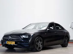 Grijs Gebruikt 2025 Mercedes C300e AMG Line Premium Plus Sedan | € 59.950 (Eerlijke prijs)