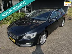 Zwart Gebruikt 2013 Volvo V60 Summum Stationwagen | € 5.950 (Eerlijke prijs)