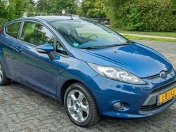 Blauw Gebruikt 2009 Ford Fiesta Trend Hatchback | € 3.450 (Eerlijke prijs)