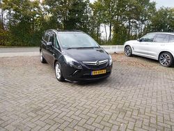 Zwart Gebruikt 2012 Opel Zafira Tourer Edition MPV | € 6.944 (Iets duurder)