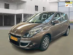 Bruin Gebruikt 2011 Renault Scénic III Expression MPV | € 3.595 (Super prijs)