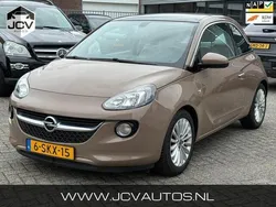 Beige, metallic lak Gebruikt 2013 Opel Adam Glam Hatchback | € 5.888 (Goede deal)