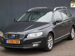 Grijs Gebruikt 2015 Volvo V70 Stationwagen | € 9.950 (Eerlijke prijs)
