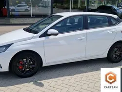 Wit Gebruikt 2023 Hyundai i20 Comfort Hatchback | € 20.995 (Eerlijke prijs)