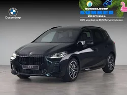 Zwart Nieuw 2025 BMW 220 Active Tourer Comfort Edition MPV | € 63.704