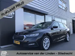 Zwart Gebruikt 2022 Skoda Octavia Business Line Stationwagen | € 24.650 (Super prijs)