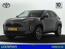 Grijs Gebruikt 2022 Toyota Yaris Cross Limited SUV | € 27.945 (Eerlijke prijs)
