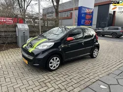 Zwart Gebruikt 2012 Peugeot 107 Hatchback | € 3.950 (Goede deal)