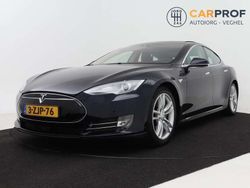 Blauw Gebruikt 2015 Tesla Model S Hatchback | € 17.995 (Eerlijke prijs)
