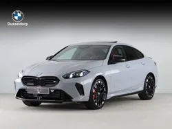 Grijs, metallic lak Nieuw 2025 BMW M235 Comfort Edition Coupé | € 95.534 (Eerlijke prijs)