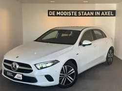 Wit, metallic lak Gebruikt 2021 Mercedes A250 Business Hatchback | € 27.950 (Super prijs)
