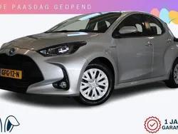 Grijs Gebruikt 2020 Toyota Yaris Active Hatchback | € 16.450 (Eerlijke prijs)