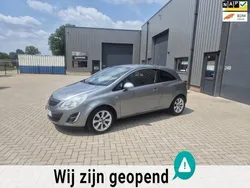 Grijs Gebruikt 2012 Opel Corsa Edition Hatchback | € 3.995 (Goede deal)