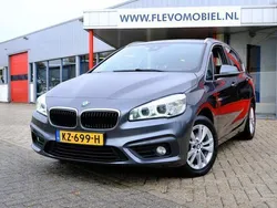 Grijs Gebruikt 2017 BMW 216 Executive Stationwagen | € 11.950 (Goede deal)
