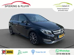 Zwart Gebruikt 2017 Mercedes B180 Business MPV | € 15.940 (Goede deal)