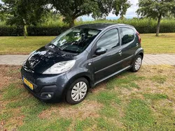 Grijs Gebruikt 2012 Peugeot 107 Active Hatchback | € 5.315 (Goede deal)