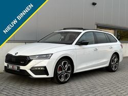 Wit Gebruikt 2021 Skoda Octavia RS Stationwagen | € 24.995 (Eerlijke prijs)