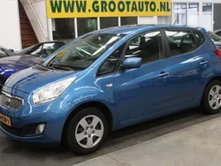Blauw, metallic lak Gebruikt 2010 Kia Venga Hatchback | € 2.744 (Goede deal)