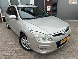 Grijs Gebruikt 2008 Hyundai i30 Style Stationwagen | € 1.999 (Goede deal)
