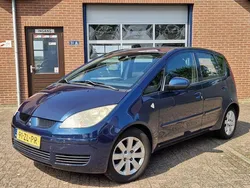 Blauw, metallic lak Gebruikt 2008 Mitsubishi Colt Invite+ Hatchback | € 1.950 (Eerlijke prijs)