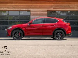 Rood Gebruikt 2017 Alfa Romeo Stelvio Competizione SUV | € 26.950 (Eerlijke prijs)