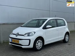 Wit Gebruikt 2020 VW up! Move Hatchback | € 7.399 (Super prijs)