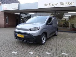 Grijs Nieuw 2024 Toyota Proace City Van | € 23.750 (Goede deal)
