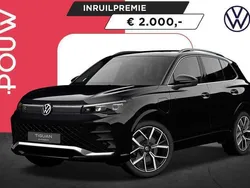 Zwart Nieuw 2025 VW Tiguan R-line Edition SUV | € 61.350 (Duur)
