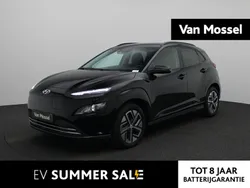 Zwart Gebruikt 2023 Hyundai Kona SUV | € 22.400 (Eerlijke prijs)