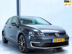 Grijs, metallic lak Gebruikt 2015 VW Golf VII GTE Hatchback | € 11.500 (Goede deal)