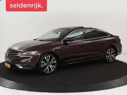Rood, metallic lak Gebruikt 2022 Renault Talisman Initiale Paris Sedan | € 23.900 (Eerlijke prijs)