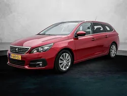 Rood Gebruikt 2020 Peugeot 308 Premium Stationwagen | € 15.895 (Duur)