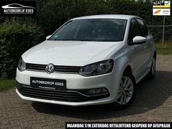 Wit Gebruikt 2014 VW Polo Comfortline Hatchback | € 7.999 (Goede deal)