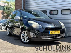 Zwart Gebruikt 2011 Renault Scénic III Privilege MPV | € 3.950 (Eerlijke prijs)