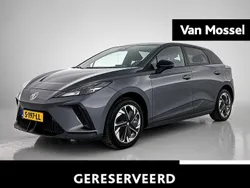 Grijs, metallic lak Gebruikt 2023 MG MG4 EV Comfort Hatchback | € 22.150 (Goede deal)