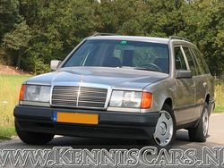 Beige Gebruikt 1986 Mercedes 200 Stationwagen | € 11.950