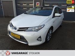 Wit Gebruikt 2013 Toyota Auris Hybrid Hatchback | € 10.750 (Eerlijke prijs)