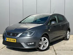 Grijs, metallic lak Gebruikt 2017 Seat Ibiza CONNECT Hatchback | € 11.495 (Eerlijke prijs)