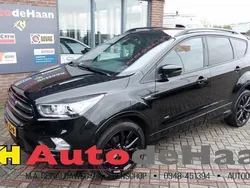 Zwart Gebruikt 2017 Ford Kuga ST-Line SUV | € 22.995 (Duur)