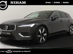 Grijs Gebruikt 2025 Volvo V60 Stationwagen | € 48.495 (Eerlijke prijs)