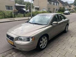 Beige Gebruikt 2005 Volvo S60 Sedan | € 6.500