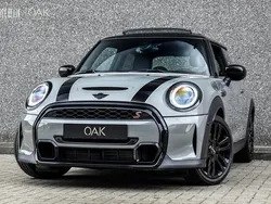Grijs Gebruikt 2022 Mini Cooper S Hatchback | € 33.900 (Eerlijke prijs)